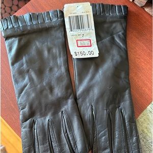 NWT PORTOLANO Italian Lambskin Leather 100% Cashmere lined Gloves s 7. Italy .